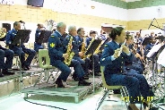 Band Close